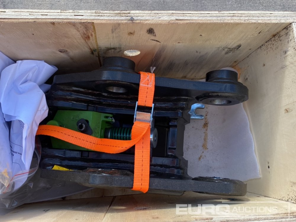 Unused Geith Manual Quick Hitch, 40mm Pin to suit Mini Excavator - Attache rapide: photos 3 Unused Geith Manual Quick Hitch, 40mm Pin to suit Mini Excavator - Attache rapide: photos 3