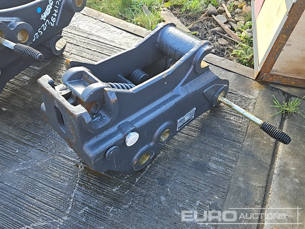 Unused Miller Single Lock QH 45mm Pin to suit 4-6 Ton Excavator - Attache rapide: photos 5 Unused Miller Single Lock QH 45mm Pin to suit 4-6 Ton Excavator - Attache rapide: photos 5