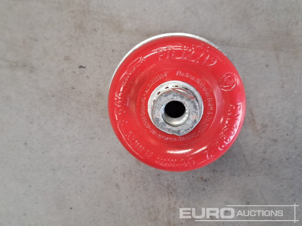 Équipement de garage Unused Parkside Wire Cup Wheel: photos 9