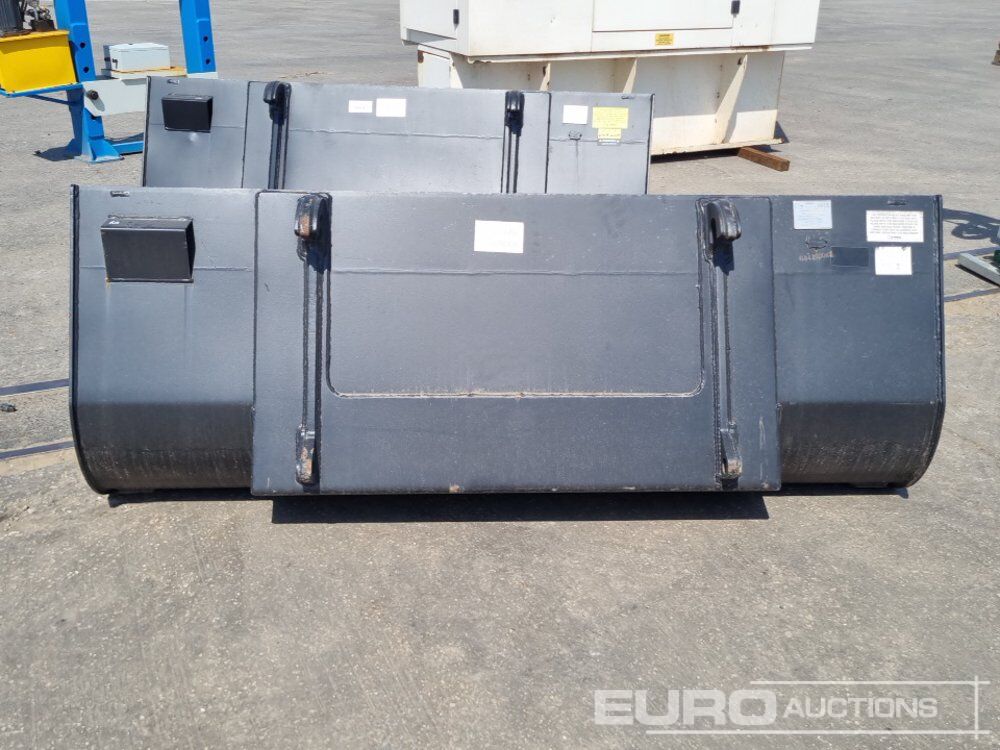 Unused Rhinox 90" Loading Bucket to suit Telehandler - Godet: photos 4 Unused Rhinox 90" Loading Bucket to suit Telehandler - Godet: photos 4