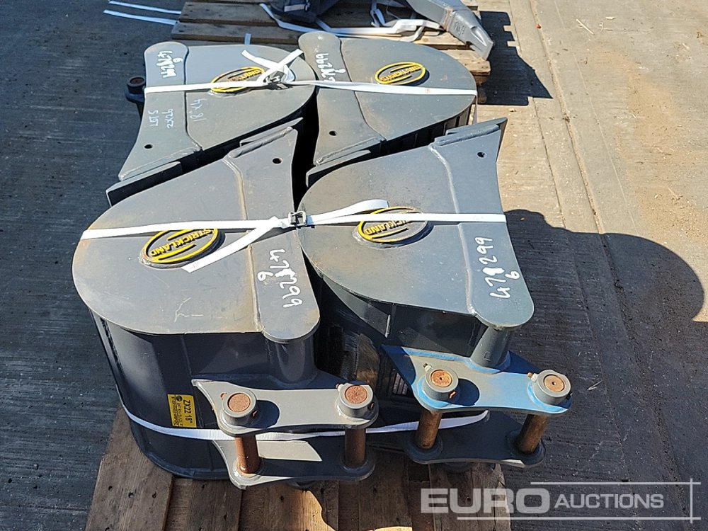 Unused Strickland 18", 18", 18", 18" Digging Bucket 35mm Pin to suit Mini Excavator - Godet: photos 2 Unused Strickland 18", 18", 18", 18" Digging Bucket 35mm Pin to suit Mini Excavator - Godet: photos 2