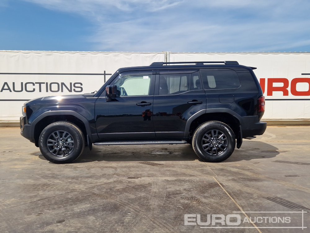 Unused Toyota Land Cruiser - SUV: photos 2 Unused Toyota Land Cruiser - SUV: photos 2