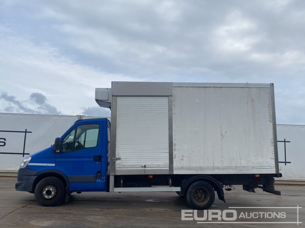 2012 Iveco Fridge Box Van, 6 Speed, Twin Sidedoors, Thermoking Equipment - Véhicule utilitaire: photos 2 2012 Iveco Fridge Box Van, 6 Speed, Twin Sidedoors, Thermoking Equipment - Véhicule utilitaire: photos 2