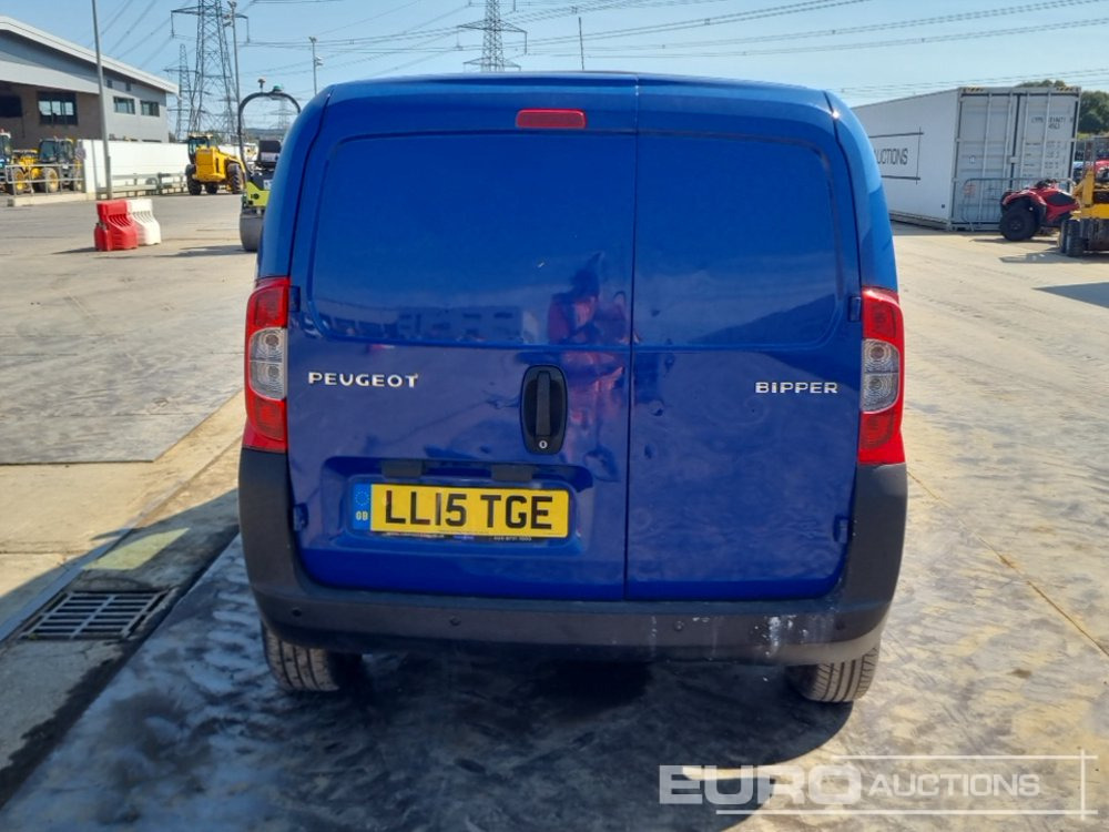 2015 Peugeot Bipper - Véhicule utilitaire: photos 4 2015 Peugeot Bipper - Véhicule utilitaire: photos 4