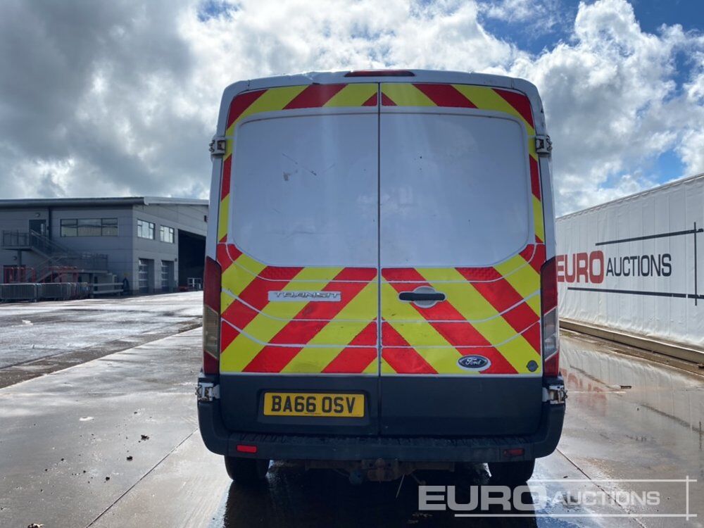 2017 Ford Transit 350 - Véhicule utilitaire: photos 4 2017 Ford Transit 350 - Véhicule utilitaire: photos 4