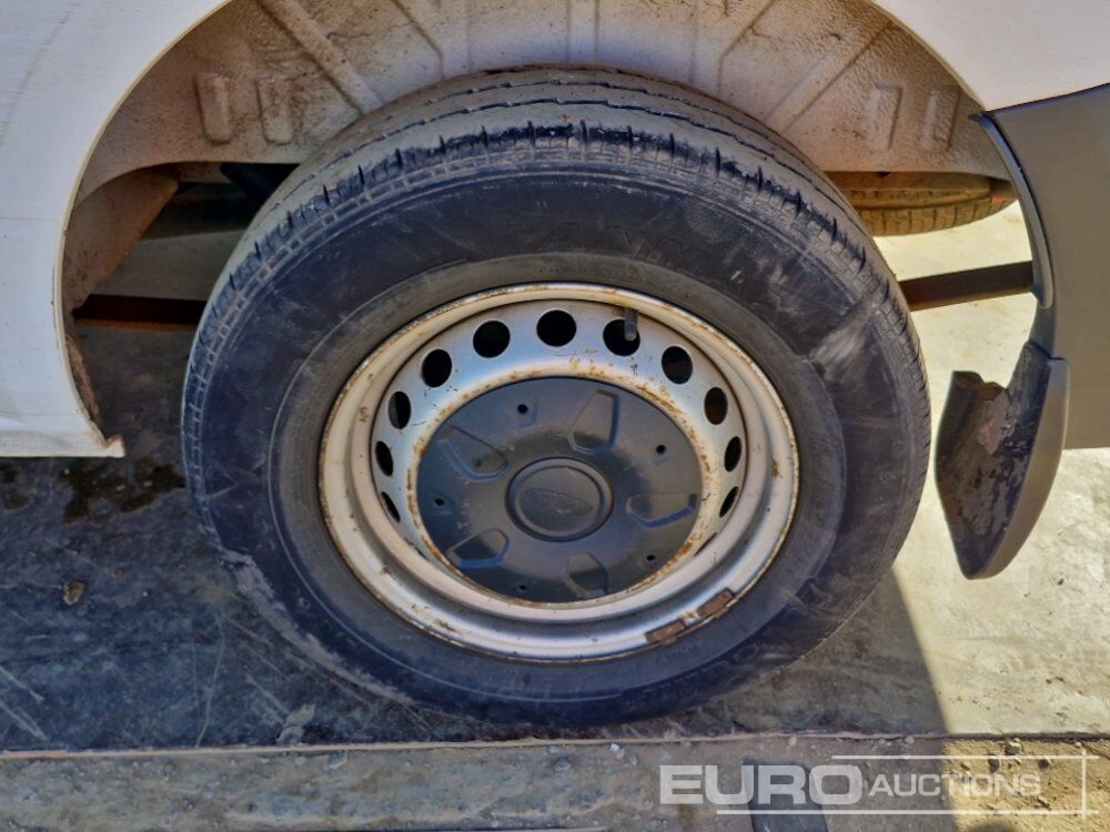Véhicule utilitaire 2017 Ford Transit Custom: photos 10 Véhicule utilitaire 2017 Ford Transit Custom: photos 10