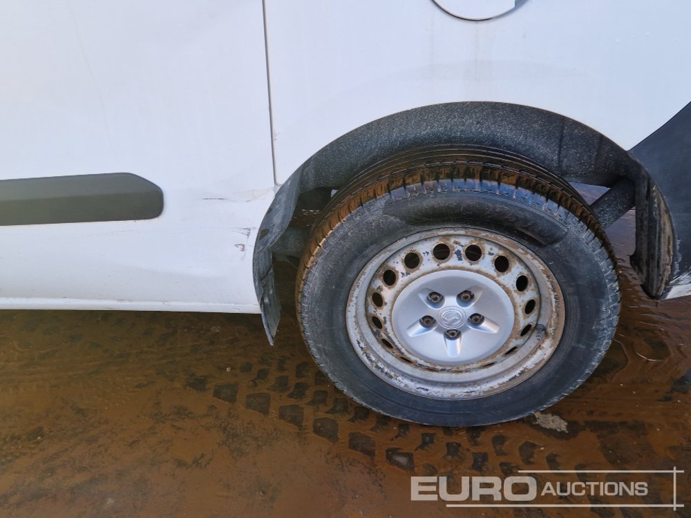 Véhicule utilitaire 2017 Vauxhall Combo: photos 10 Véhicule utilitaire 2017 Vauxhall Combo: photos 10