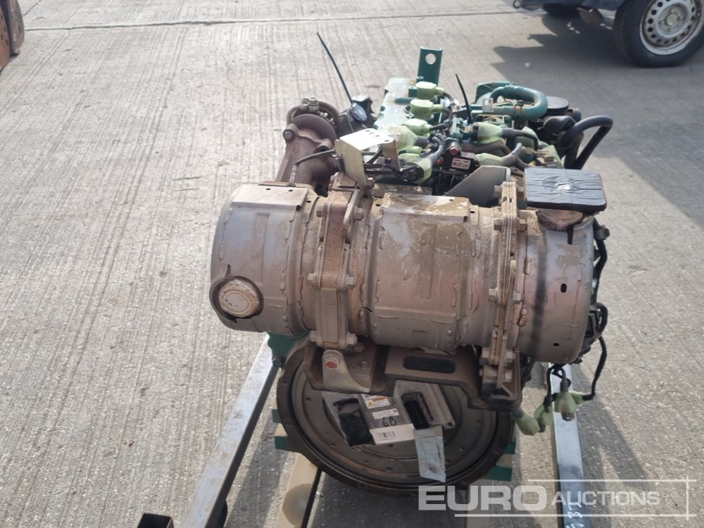 Volvo 4 Cylinder Engine - Moteur: photos 4 Volvo 4 Cylinder Engine - Moteur: photos 4