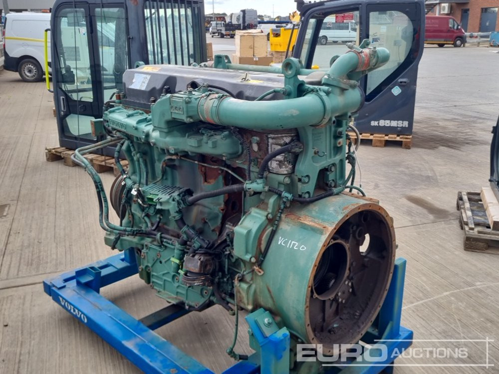Volvo 6 Cylinder Engine - Moteur: photos 3 Volvo 6 Cylinder Engine - Moteur: photos 3
