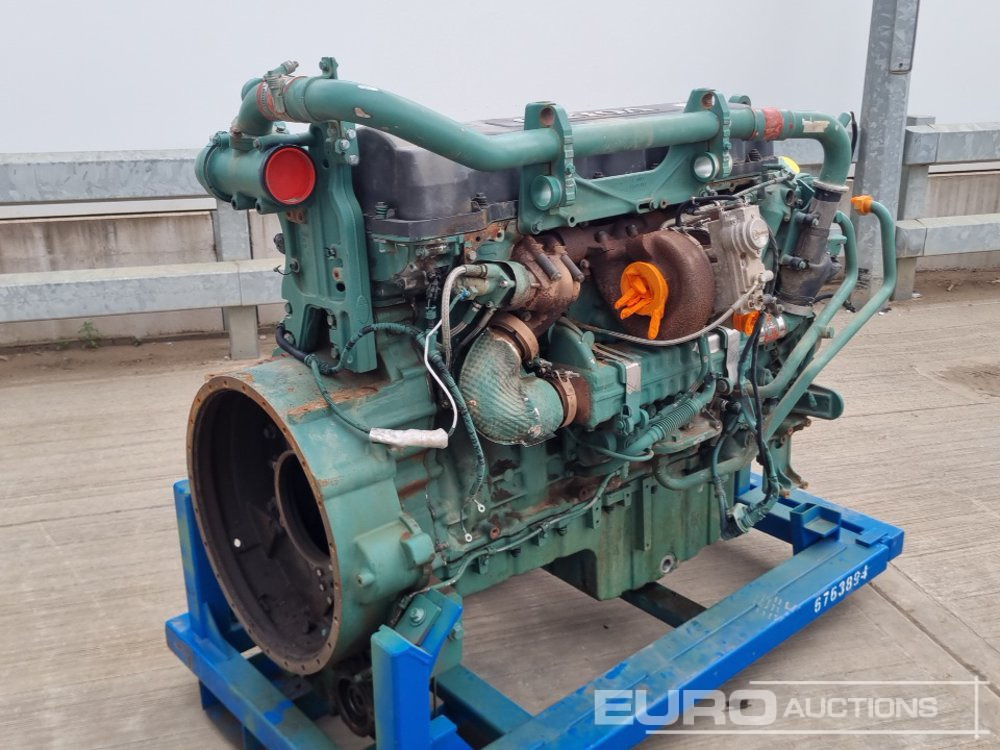 Volvo 6 Cylinder Engine - Moteur: photos 5 Volvo 6 Cylinder Engine - Moteur: photos 5