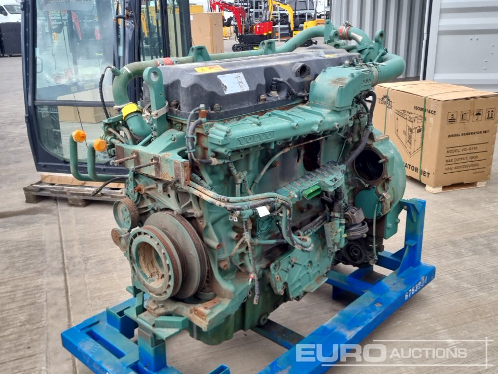 Volvo 6 Cylinder Engine - Moteur: photos 1 Volvo 6 Cylinder Engine - Moteur: photos 1