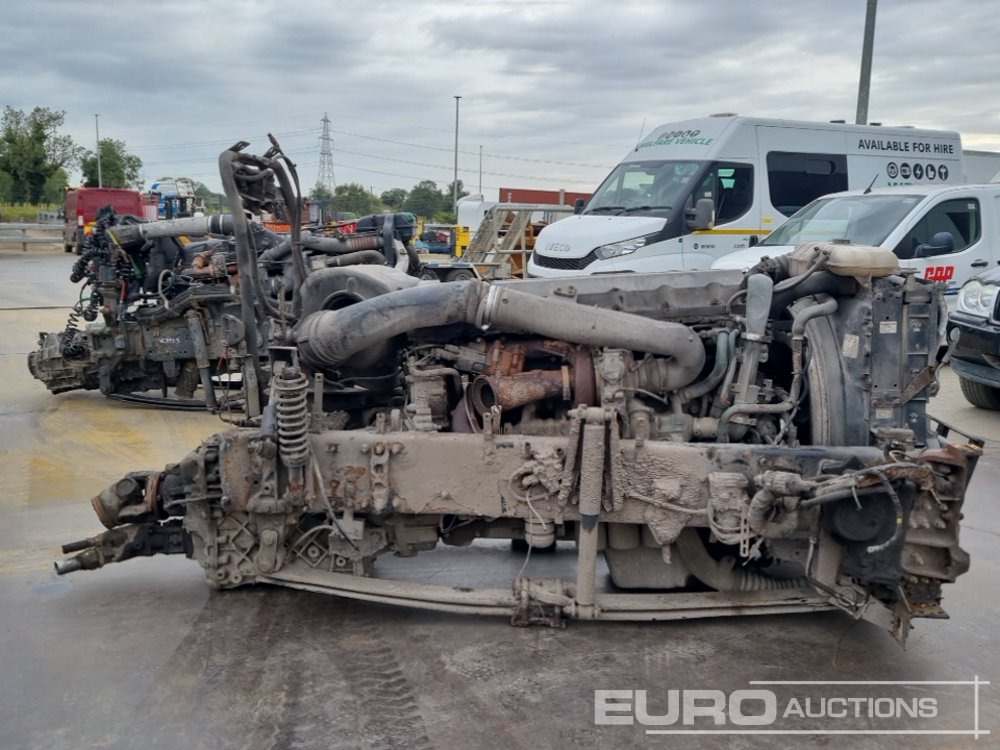 Volvo 6 Cylinder Powerpack - Moteur: photos 2 Volvo 6 Cylinder Powerpack - Moteur: photos 2