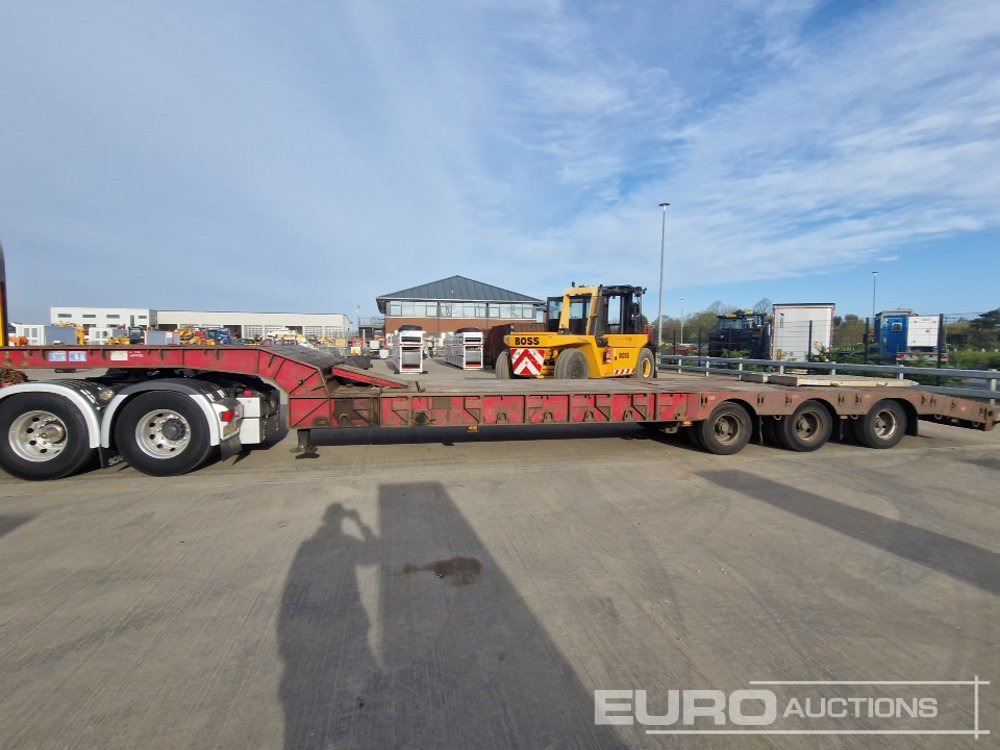 Wabco Tri Axle Step Frame Extendable Low Loader Trailer, Rear Steer Axle - Semi-remorque surbaissé: photos 2 Wabco Tri Axle Step Frame Extendable Low Loader Trailer, Rear Steer Axle - Semi-remorque surbaissé: photos 2