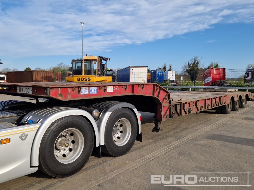 Wabco Tri Axle Step Frame Extendable Low Loader Trailer, Rear Steer Axle - Semi-remorque surbaissé: photos 1 Wabco Tri Axle Step Frame Extendable Low Loader Trailer, Rear Steer Axle - Semi-remorque surbaissé: photos 1