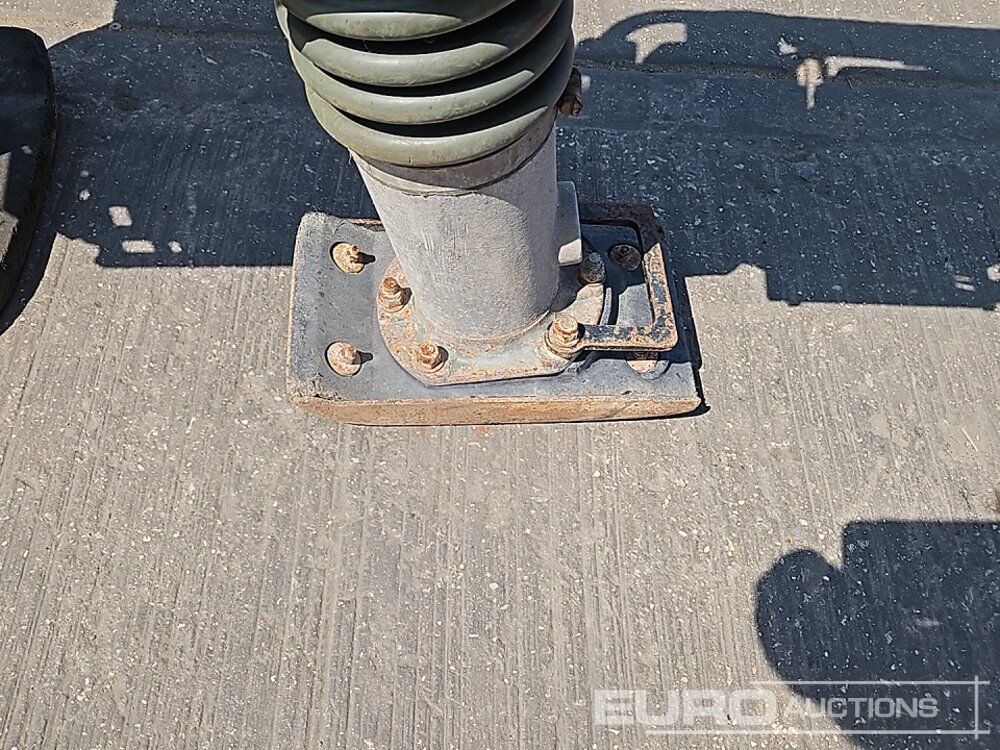 Pilonneuse Wacker Neuson BS50-4S: photos 22 Pilonneuse Wacker Neuson BS50-4S: photos 22