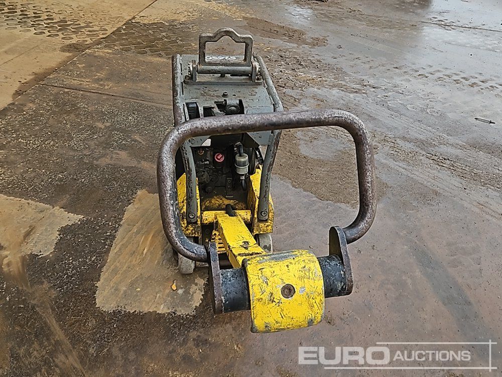 Wacker Neuson Diesel Compaction Plate - Travaux routiers: photos 4 Wacker Neuson Diesel Compaction Plate - Travaux routiers: photos 4