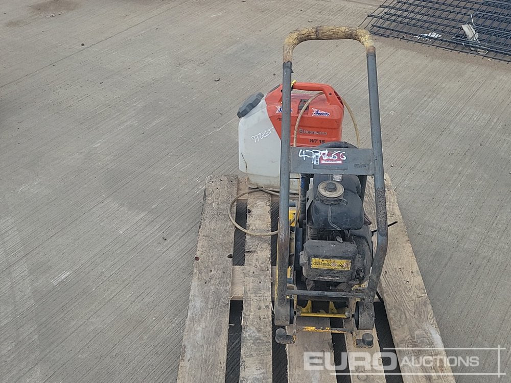 Wacker Neuson Diesel Compaction Plate (Spares), Husqvarna Battery Powered Water Tank - Travaux routiers: photos 4 Wacker Neuson Diesel Compaction Plate (Spares), Husqvarna Battery Powered Water Tank - Travaux routiers: photos 4