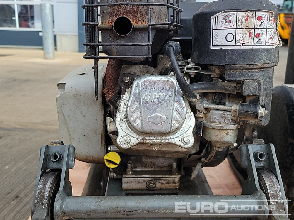 Travaux routiers Wacker Neuson Petrol Compaction Plate (2 of): photos 16