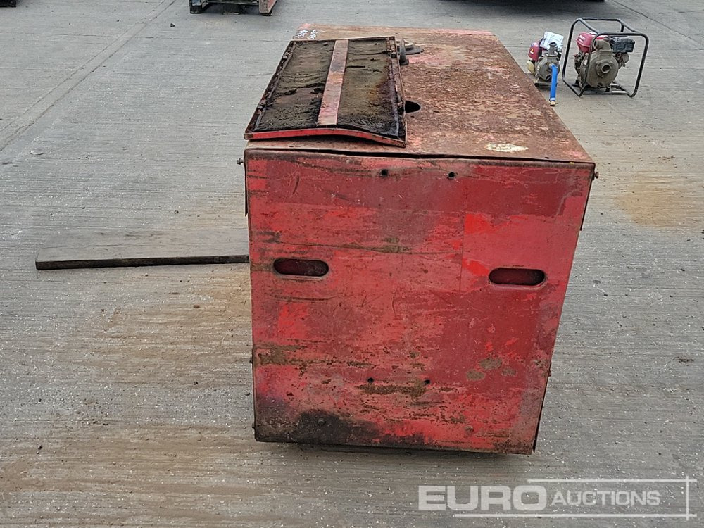Welder Generator, Kubota Engine (Parts Missing) - Groupe électrogène: photos 4 Welder Generator, Kubota Engine (Parts Missing) - Groupe électrogène: photos 4
