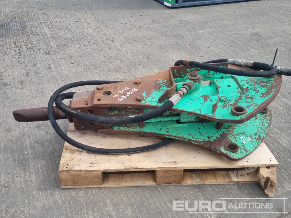 Hydraulic Breaker 45mm Pin to suit 4-6 Ton Excavator - Marteau hydraulique: photos 2 Hydraulic Breaker 45mm Pin to suit 4-6 Ton Excavator - Marteau hydraulique: photos 2