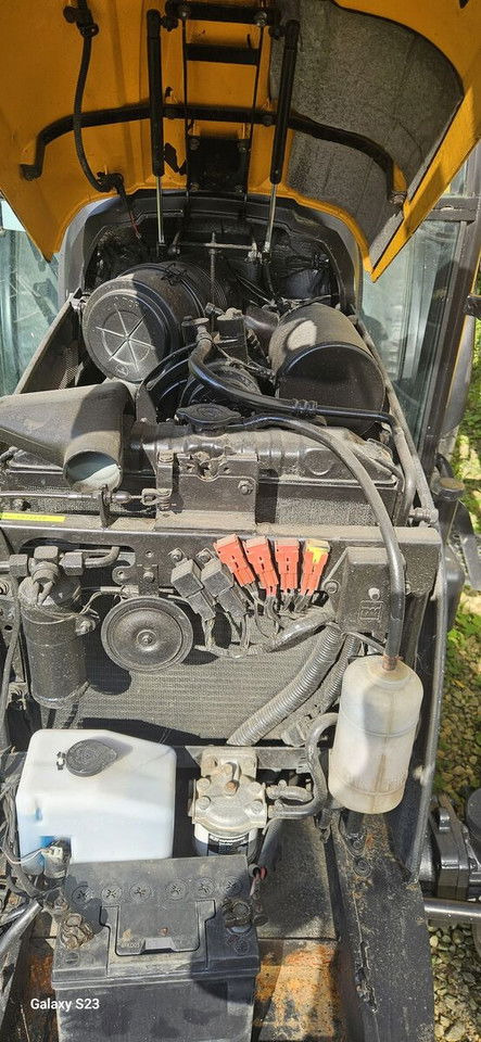 JCB 354 - Tracteur agricole: photos 5 JCB 354 - Tracteur agricole: photos 5