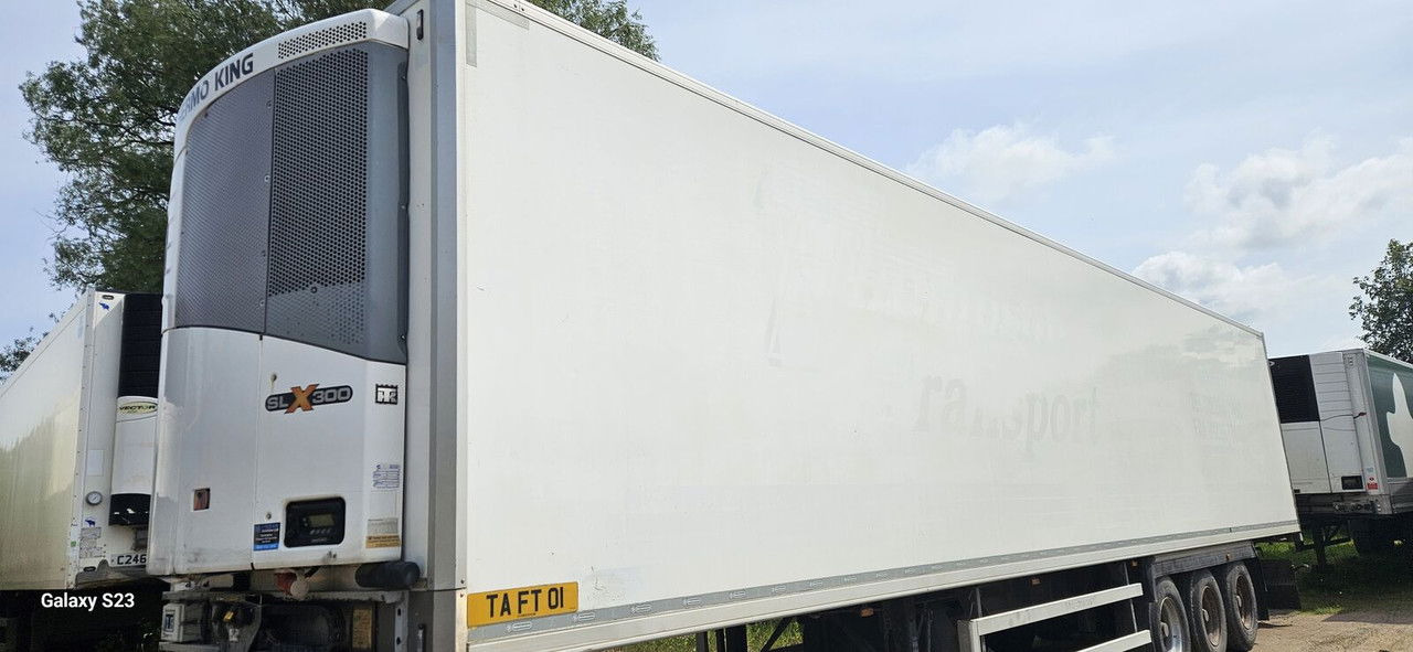 Montracon  - Semi-remorque frigorifique: photos 3 Montracon  - Semi-remorque frigorifique: photos 3