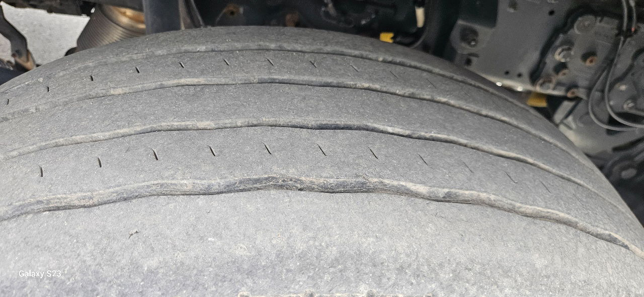 Tracteur routier DAF XF 105.460: photos 6