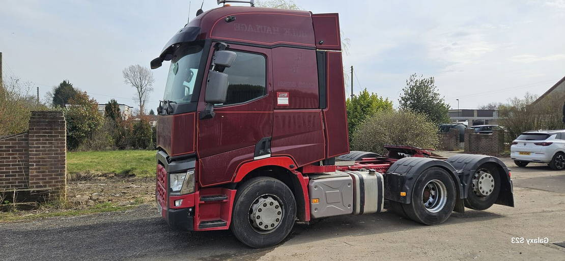 Renault T520 - Tracteur routier: photos 2 Renault T520 - Tracteur routier: photos 2