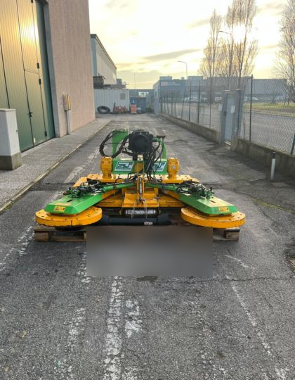 Salf macchine agricole TP-180 - Motofaucheuse: photos 3 Salf macchine agricole TP-180 - Motofaucheuse: photos 3