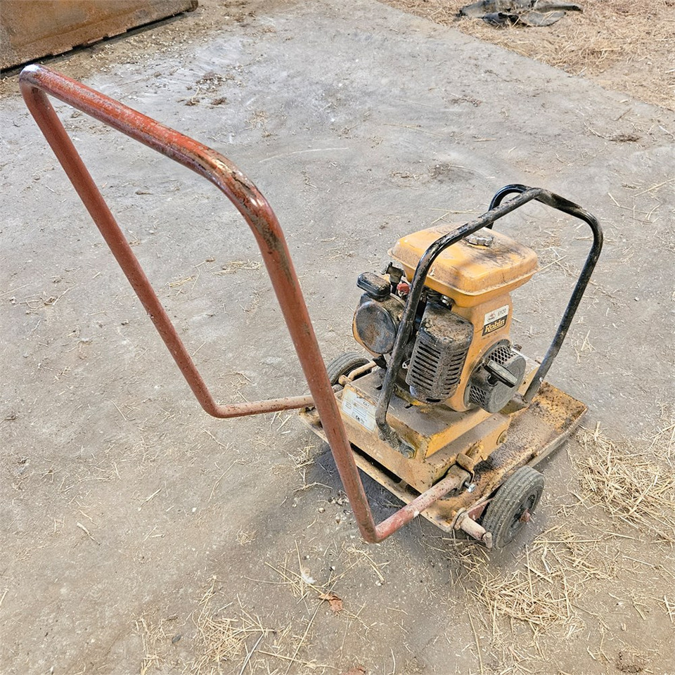 ABC 510 - Plaque vibrante: photos 5 ABC 510 - Plaque vibrante: photos 5