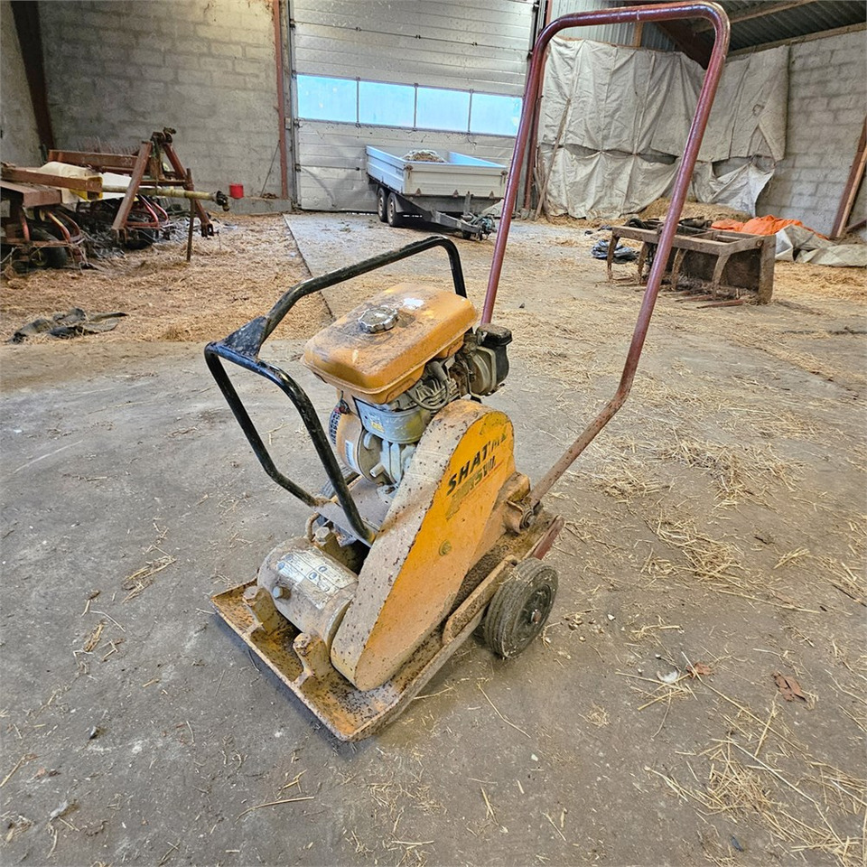 ABC 510 - Plaque vibrante: photos 1 ABC 510 - Plaque vibrante: photos 1