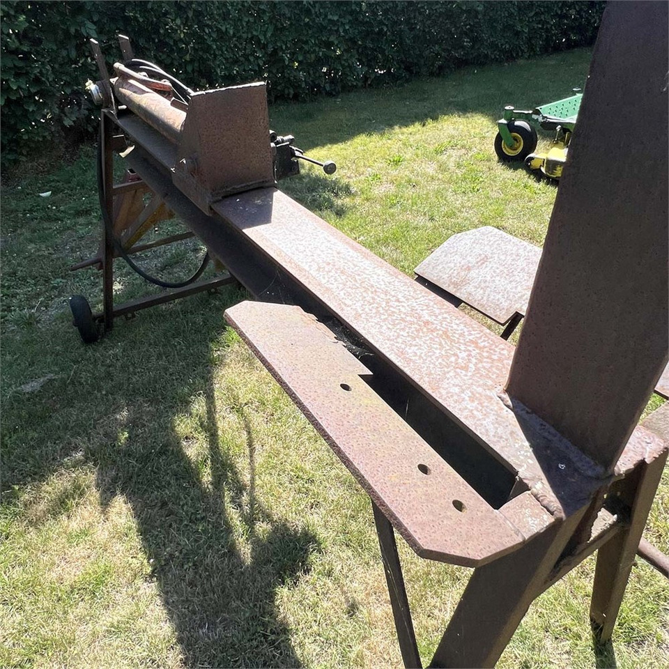 ABC Wood splitter - Fendeuse de bûches: photos 2 ABC Wood splitter - Fendeuse de bûches: photos 2