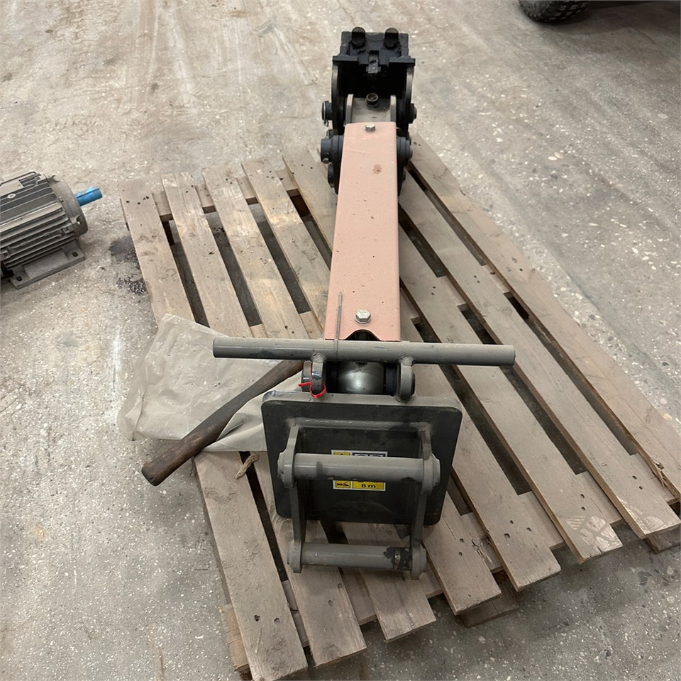 CANGINI 100 - Accessoire pour Pelle: photos 3 CANGINI 100 - Accessoire pour Pelle: photos 3