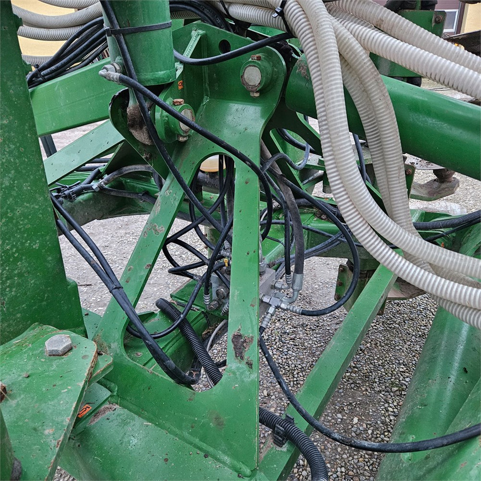 Amazone Catros PLUS 7501-T en crédit-bail Amazone Catros PLUS 7501-T: photos 10