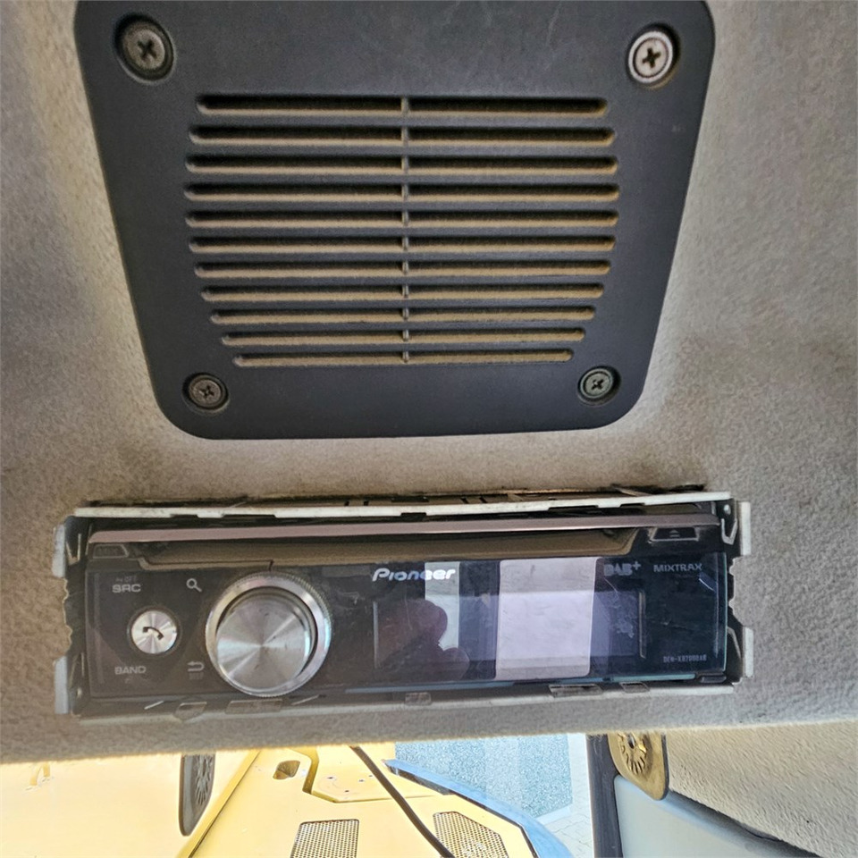 Pelle sur chenille Caterpillar 325 FLCR: photos 22