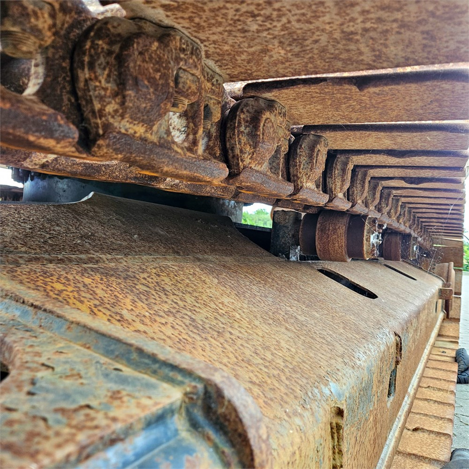 Pelle sur chenille Caterpillar 325 FLCR: photos 49