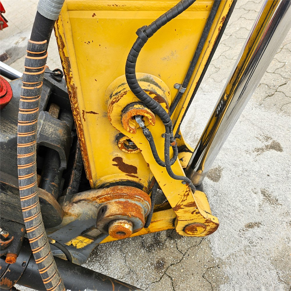 Pelle sur chenille Caterpillar 325 FLCR: photos 27