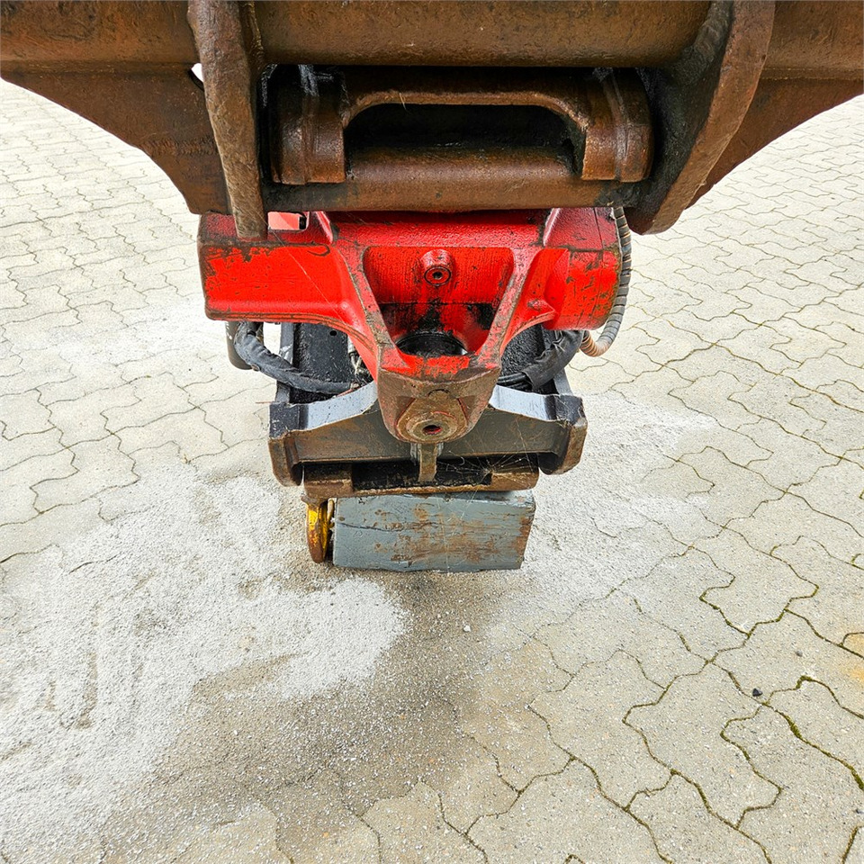 Pelle sur chenille Caterpillar 325 FLCR: photos 10