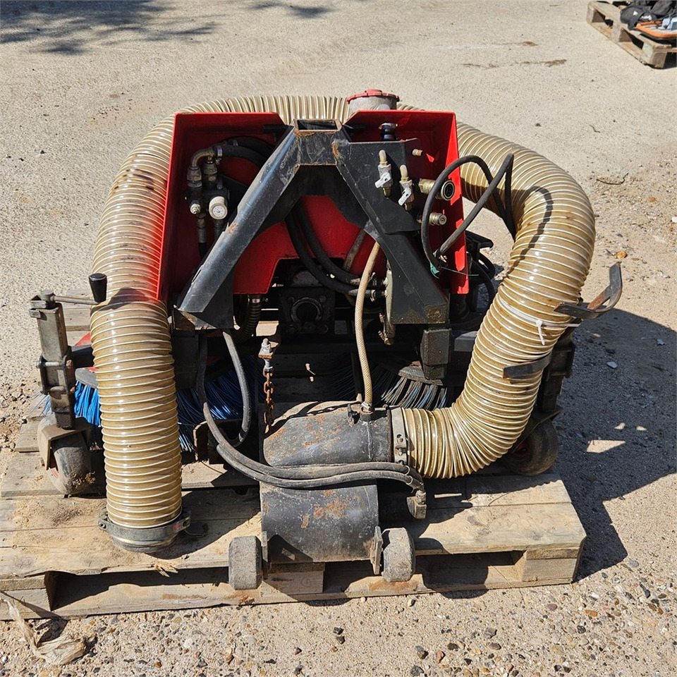 Egholm CFS 1000 - Brosse: photos 4 Egholm CFS 1000 - Brosse: photos 4