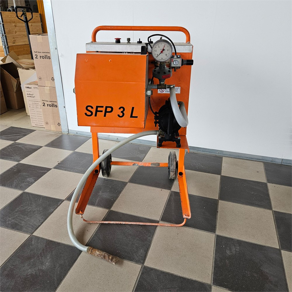 Gölz SFP 3L - Machine-outil: photos 2 Gölz SFP 3L - Machine-outil: photos 2