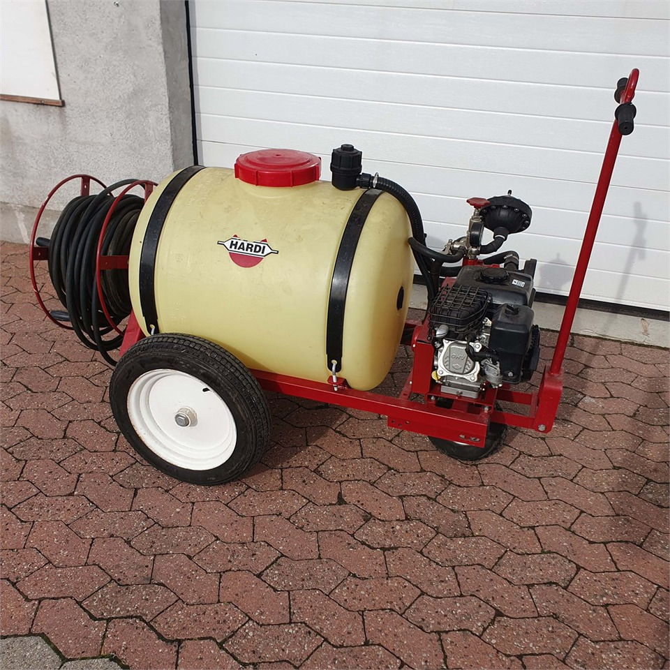 Hardi TR3-200 - Pulvérisateur: photos 4 Hardi TR3-200 - Pulvérisateur: photos 4
