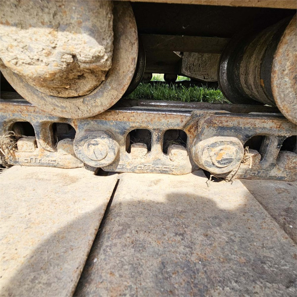 Pelle sur chenille Hitachi ZX130 LCN Zaxis: photos 38