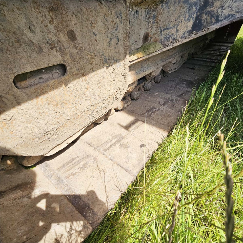 Pelle sur chenille Hitachi ZX130 LCN Zaxis: photos 48