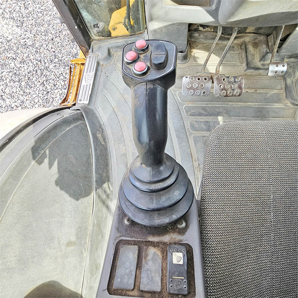 Tractopelle JCB 4 CX: photos 15