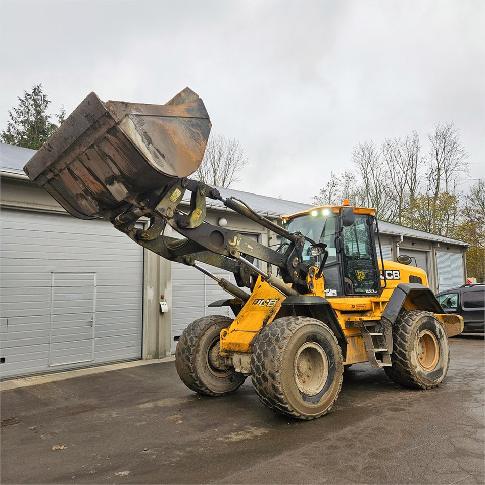 Chargeuse sur pneus JCB 437HT T4: photos 6