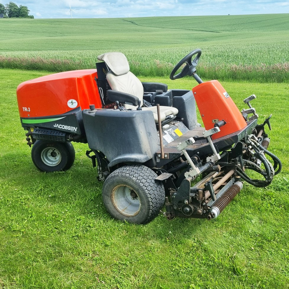 Jacobsen TR 3 - Motofaucheuse: photos 1 Jacobsen TR 3 - Motofaucheuse: photos 1
