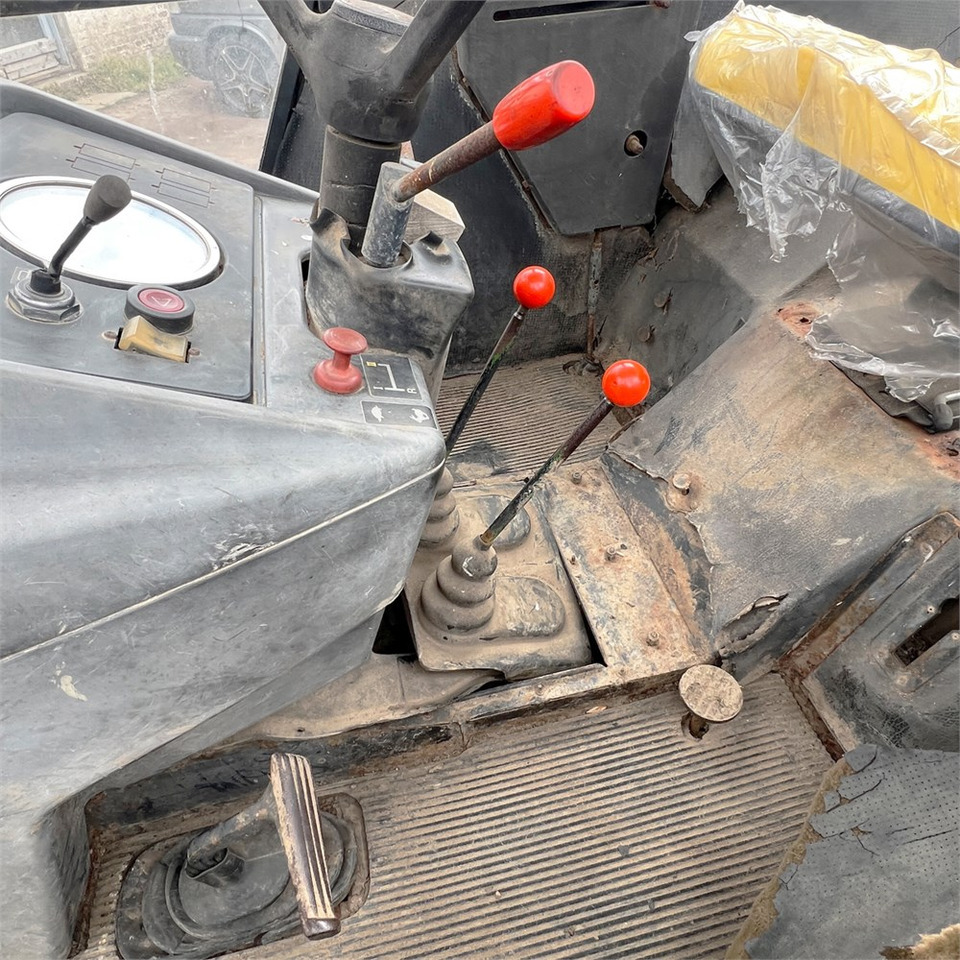Tracteur agricole John Deere 2140: photos 18