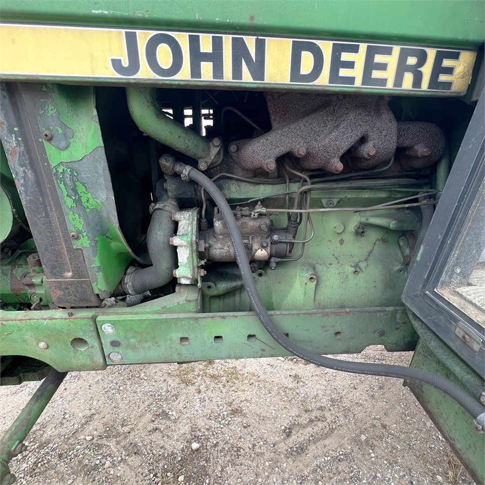Tracteur agricole John Deere 2140: photos 30