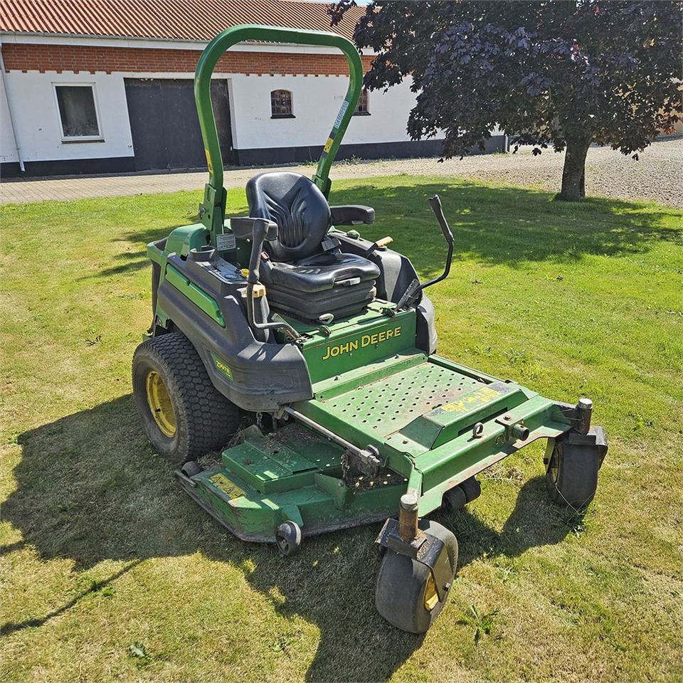 John Deere Z997R 60RD - Motofaucheuse: photos 1 John Deere Z997R 60RD - Motofaucheuse: photos 1