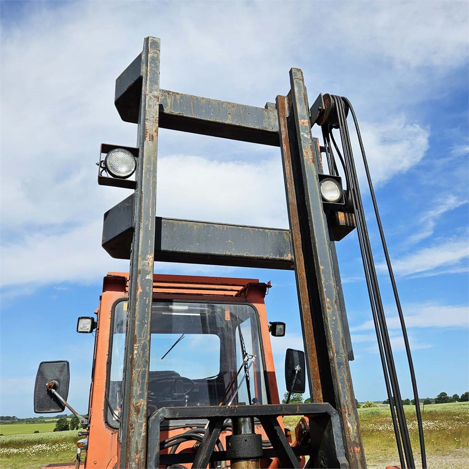 Kalmar LT12-7120 I en crédit-bail Kalmar LT12-7120 I: photos 44